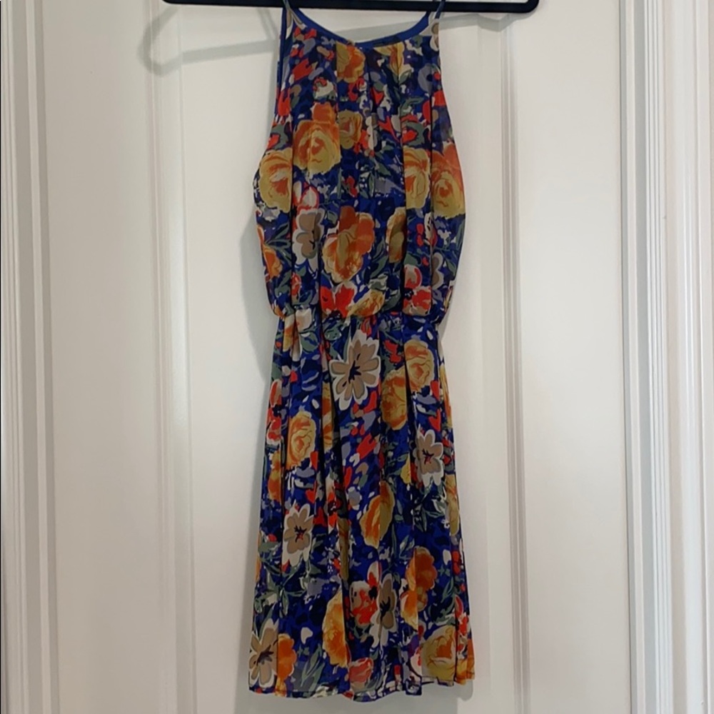 Runway Story Dress.  Medium.